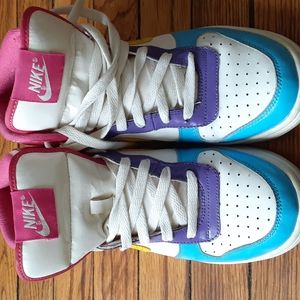 Nike Dunks youth sneakers
